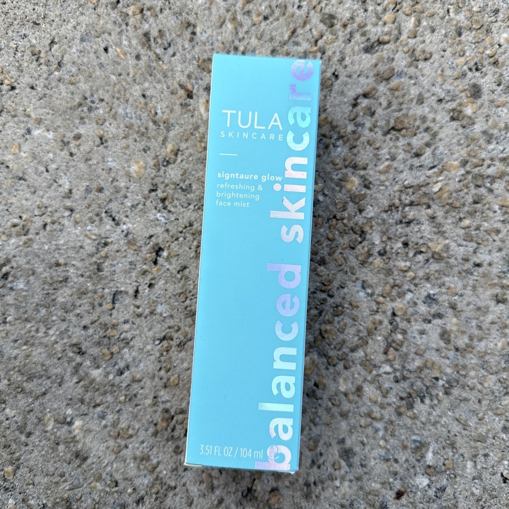 TULA Signature Glow Refreshing & Brightening Face Mist (3.5  fl. oz /100 mL) NEW